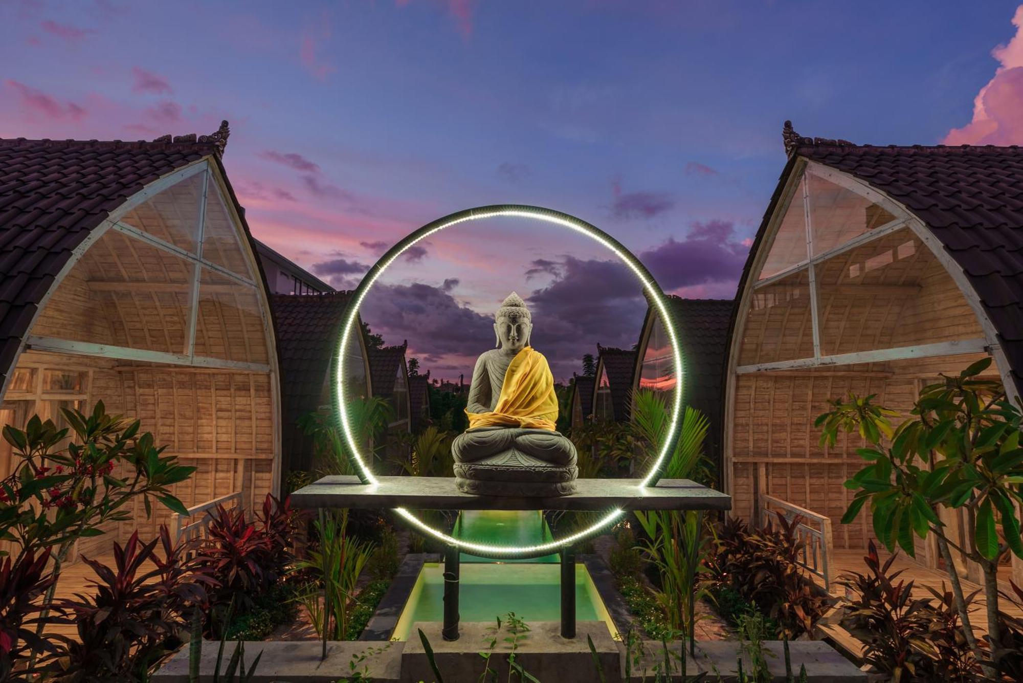 Ila Gaia Bali Hotel Canggu  Exterior photo